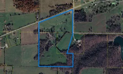 4885 N Crows Nest Ln, Strafford, MO 65757