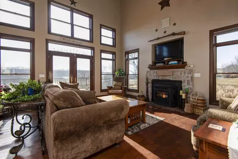 64 Pebble Beach Rd, Clever, MO 65631 photo 14