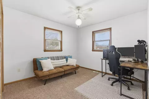 504 E Burford St, Marshfield, MO 65706 photo 17