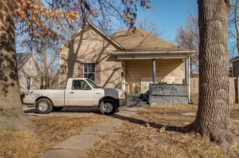 1105 W Division St, Springfield, MO 65803 photo 3