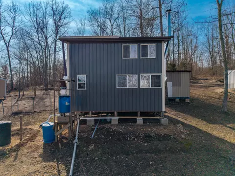 742 Rr 2 # -5, Ava, MO 65608