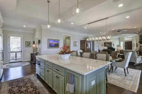 Kitchen - 310 Cedar Bend Rd, Shell Knob, MO 65747 photo 3 of 6