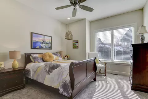 Bedroom - 310 Cedar Bend Rd, Shell Knob, MO 65747 photo 3 of 6