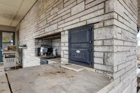 Kitchen - 2130 Elbow Rd, Protem, MO 65733 photo 1 of 5
