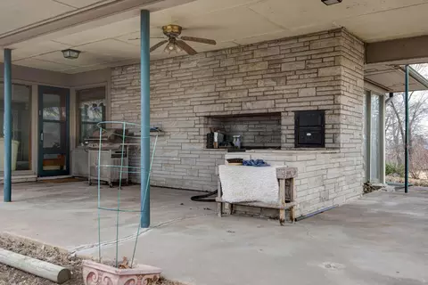 Exterior - 2130 Elbow Rd, Protem, MO 65733 photo 7 of 30