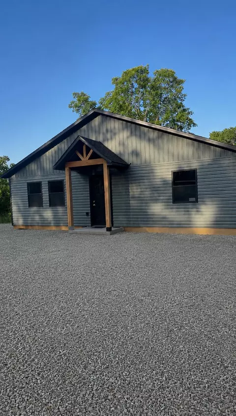 710 Johnson St, West Plains, MO 65775