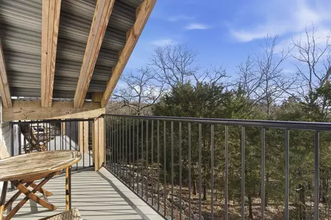 Exterior - 395 Majestic Dr, Branson, MO 65616 photo 6 of 36
