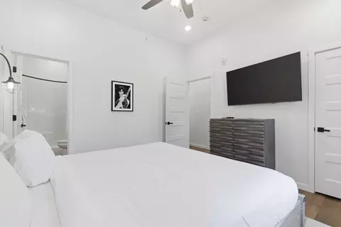 Bedroom - 395 Majestic Dr, Branson, MO 65616 photo 8 of 8
