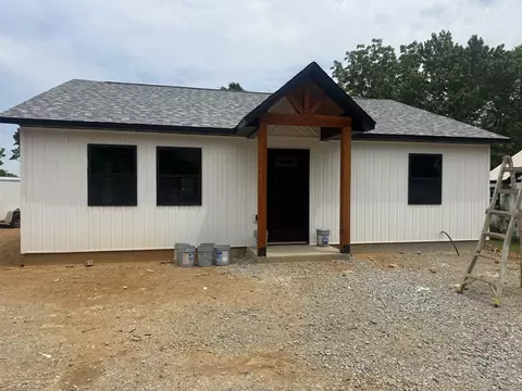 714 Johnson St, West Plains, MO 65775