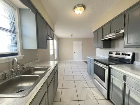 708 Striper Dr, Nixa, MO 65714 photo 8