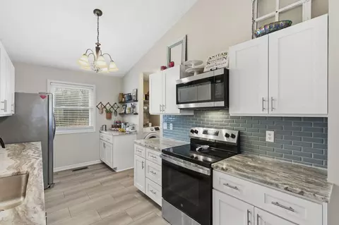 4170 E Summer Set St, Springfield, MO 65802 photo 4