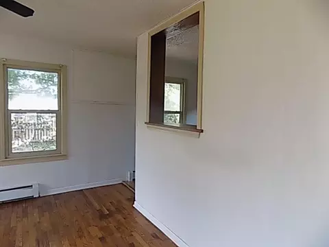 Living - 1232 N Farmer Ave, Springfield, MO 65802 photo 4 of 4