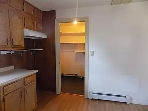 Kitchen - 1232 N Farmer Ave, Springfield, MO 65802 photo 2 of 4