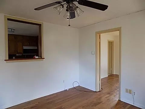 Living - 1232 N Farmer Ave, Springfield, MO 65802 photo 2 of 4
