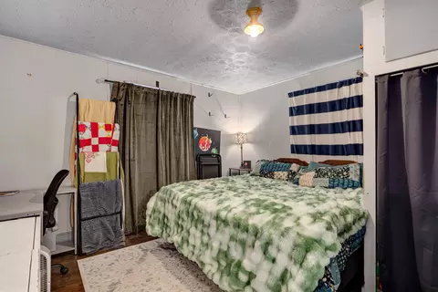 Bedroom - 1634 W Lee St, Springfield, MO 65803 photo 2 of 2