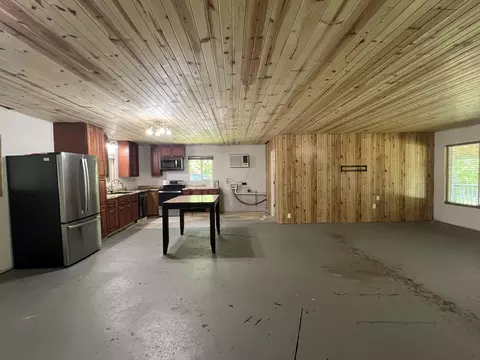 Kitchen - 91 County Road 199a, Dora, MO 65637 photo 1 of 4