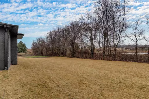 1749 E Peartree Dr, Ozark, MO 65721 photo 57