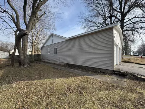 1201 4th St, Monett, MO 65708 photo 23