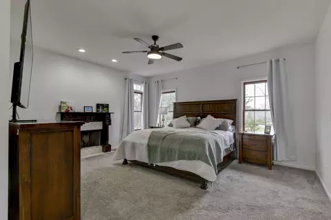 Bedroom - 1658 W Caleb Ct, Springfield, MO 65810 photo 1 of 13