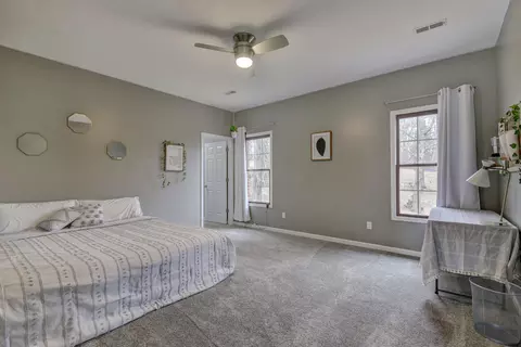 Bedroom - 1658 W Caleb Ct, Springfield, MO 65810 photo 10 of 13