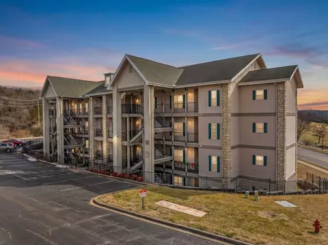 310 S Wildwood Dr #10-5, Branson, MO 65616