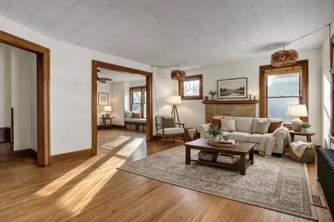 Living - 411 E Walker St, Ash Grove, MO 65604 photo 3 of 7