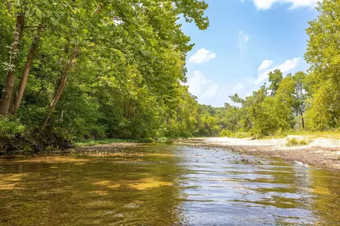 7764 Us Highway 160, Walnut Shade, MO 65771