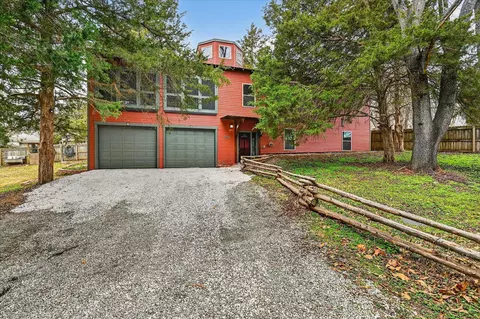 Exterior - 751 S Farm Road 197, Springfield, MO 65809 photo 1 of 9