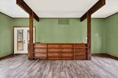 Living - 751 S Farm Road 197, Springfield, MO 65809 photo 1 of 3