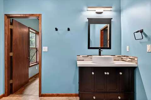Bath - 751 S Farm Road 197, Springfield, MO 65809 photo 1 of 3