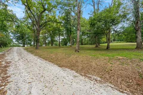 4308 E Catalpa St, Springfield, MO 65809 photo 17