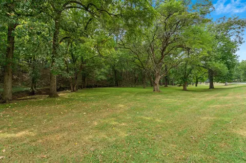 4308 E Catalpa St, Springfield, MO 65809 photo 14