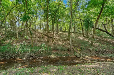 4308 E Catalpa St, Springfield, MO 65809 photo 9