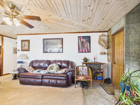Living - 15434 Highway H, Cabool, MO 65689 photo 2 of 7