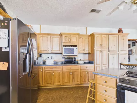 Kitchen - 15434 Highway H, Cabool, MO 65689 photo 3 of 4