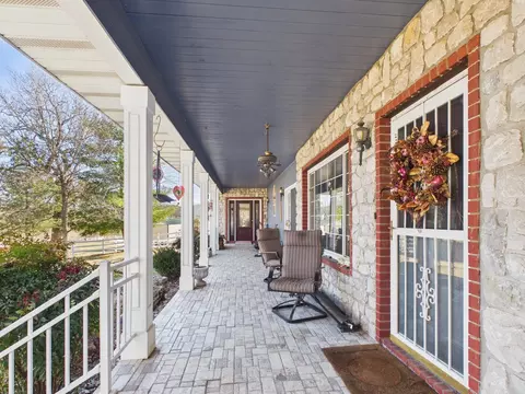 Exterior - 15434 Highway H, Cabool, MO 65689 photo 5 of 20