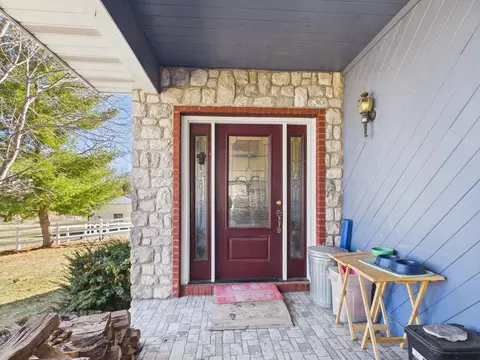 Exterior - 15434 Highway H, Cabool, MO 65689 photo 7 of 20