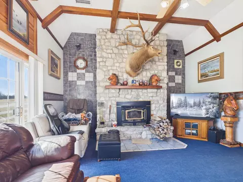 Living - 15434 Highway H, Cabool, MO 65689 photo 5 of 7