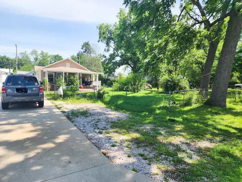 Exterior - 3021 W Olive St, Springfield, MO 65802 photo 17 of 17