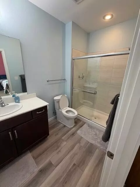 Bath - 114 Vista View Dr #A, Branson, MO 65616 photo 2 of 2