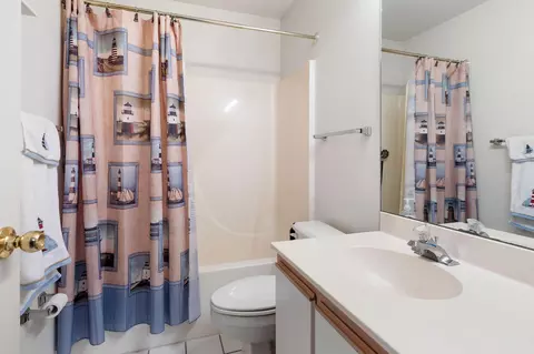 Bath - 318 Wimbledon Dr #11, Branson, MO 65616 photo 4 of 4