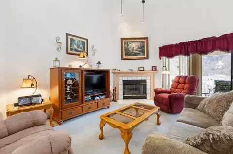 Living - 318 Wimbledon Dr #11, Branson, MO 65616 photo 1 of 3