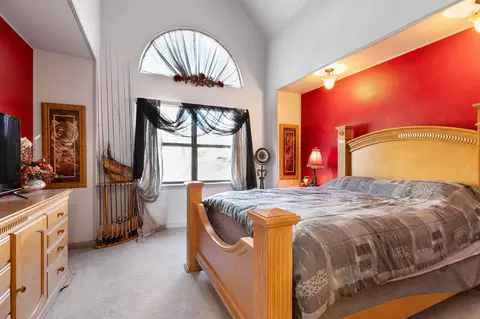 Bedroom - 318 Wimbledon Dr #11, Branson, MO 65616 photo 3 of 4