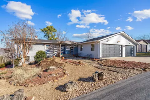 25620 Hillcrest Dr, Shell Knob, MO 65747