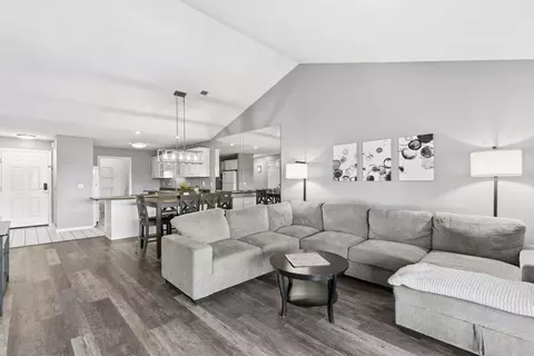 Living - 175 Avondale Dr #15, Branson, MO 65616 photo 1 of 4