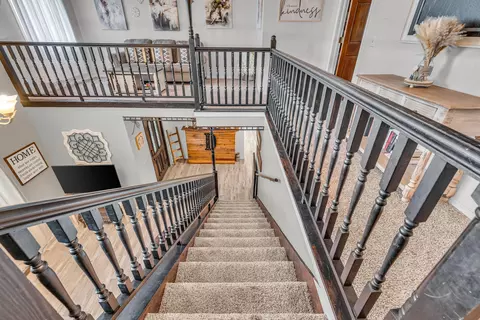 Entry Way - 1101 W Fourth St, Mountain View, MO 65548 photo 6 of 8