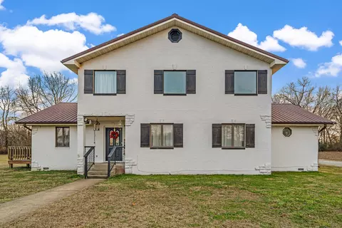 1101 W Fourth St, Mountain View, MO 65548