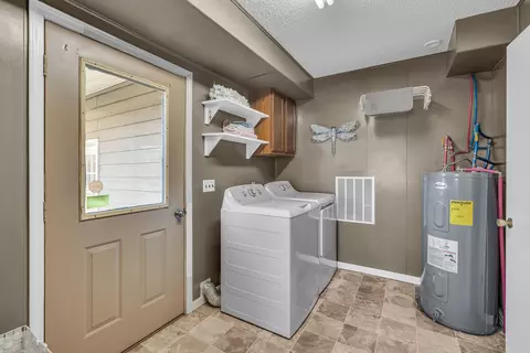 Other - 1101 W Fourth St, Mountain View, MO 65548 photo 3 of 9
