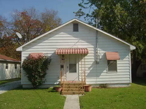2020 N Columbia Ave, Springfield, MO 65803 photo 1