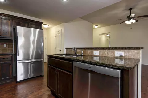 5669 W Sunflower Dr, Springfield, MO 65802 photo 8